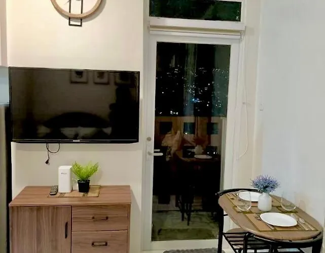 Unit With Balcony And Unlimited Wifi Cebu